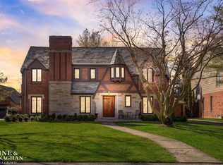 857 Berkshire Rd, Grosse Pointe Park, MI 48230