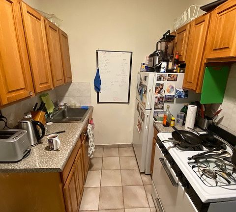 3rd image of 32-30 41st St #F5