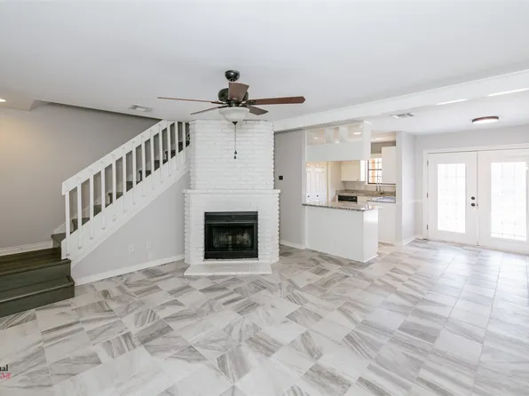 3454 Bayou Crossing Dr, Shreveport, LA 71105