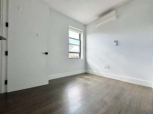 Rented by MADEHOME | media 8