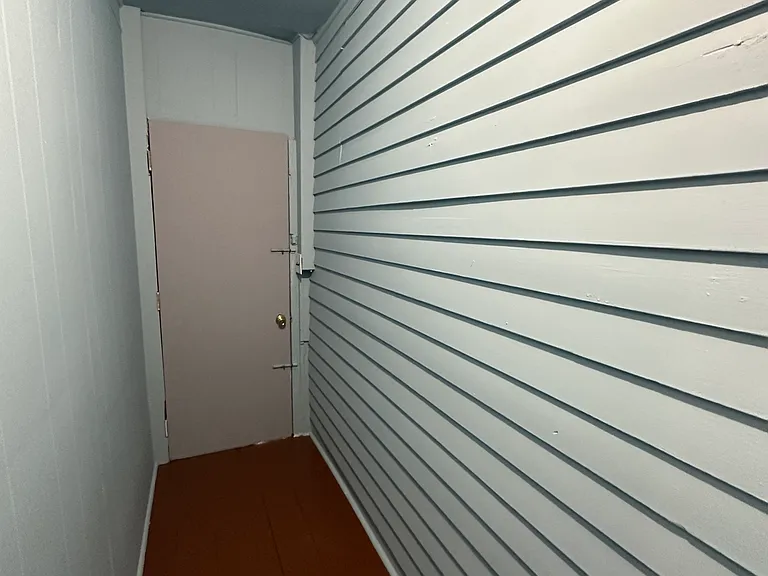 38 Allen St #2 — Photo 17