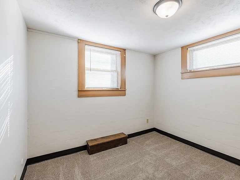 2208 N Cotner Blvd #2 — Photo 11