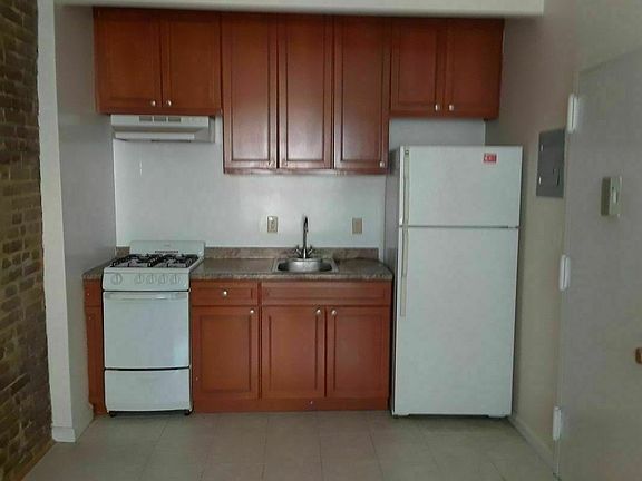 3rd image of 565 W 187th St APT 5
