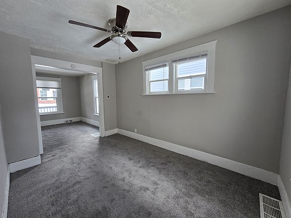 4th image of 1138 Sherman St