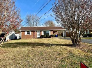 428 Webb Dr, Bowling Green, KY 42101