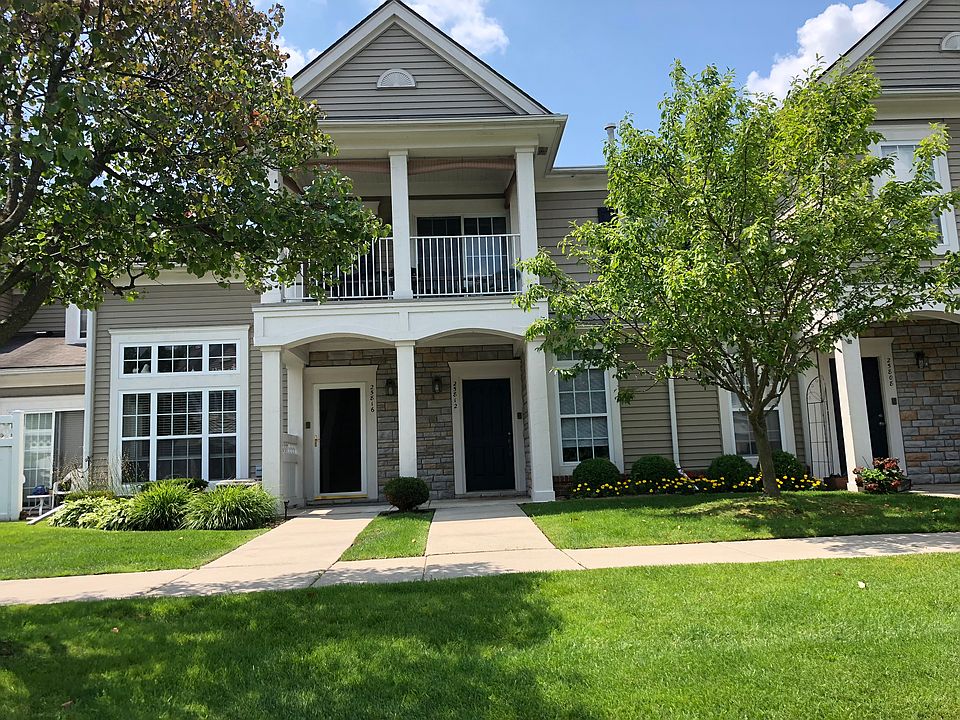 1st image of 25812 Maritime Cir N
