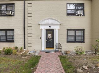 33 Manchester Road #2R, Eastchester, NY 10709
