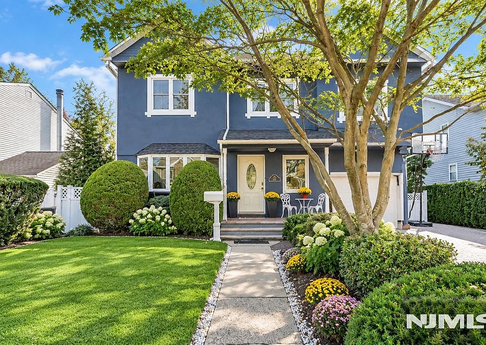 1st image of 123 Sussex Road