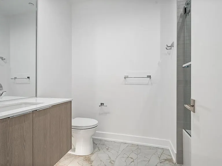 728 Waukegan Rd #203 — Photo 13