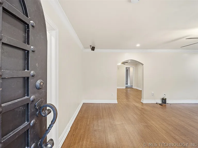 3172 S Woodward Blvd E — Photo 4