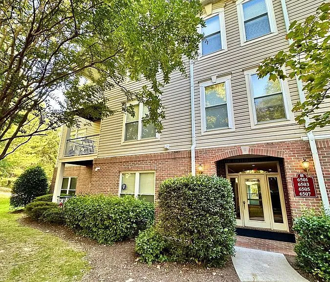 6505 Grange Ln #303 — Photo 2
