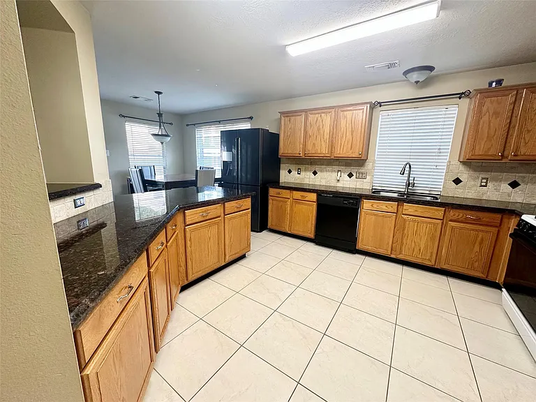 10718 Lonesome Dove Trl — Photo 15