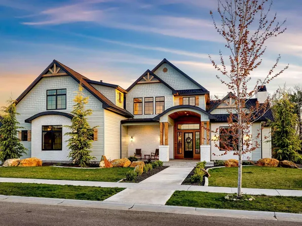 7723 W Hevelius Ln, Eagle, ID 83616