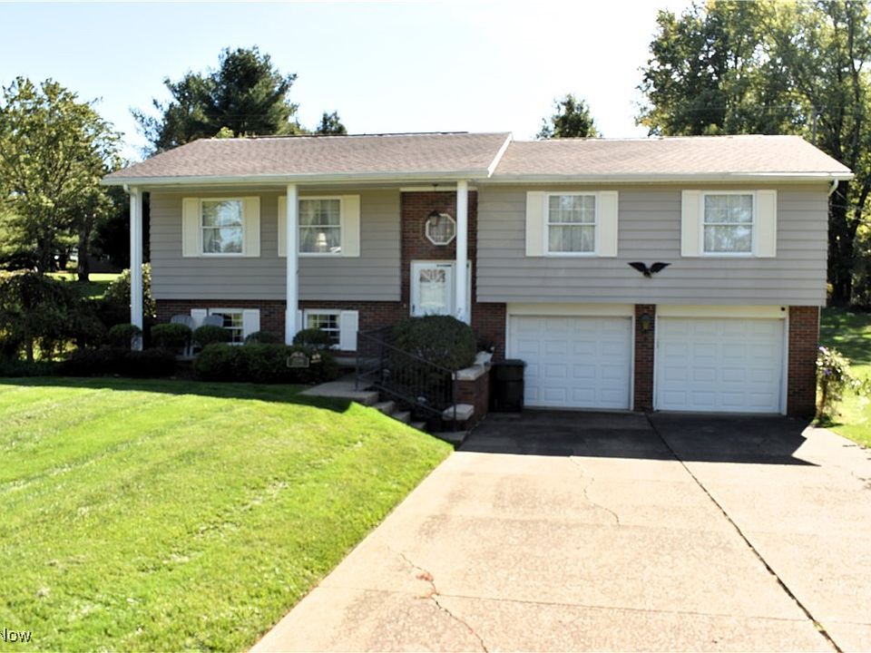 1st image of 2530 Monnie Pl