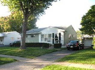 548 Dundee Cir, Dayton, OH 45431