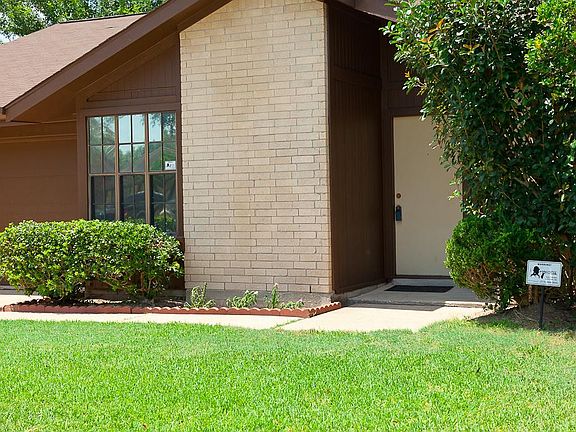 Inviting entry.