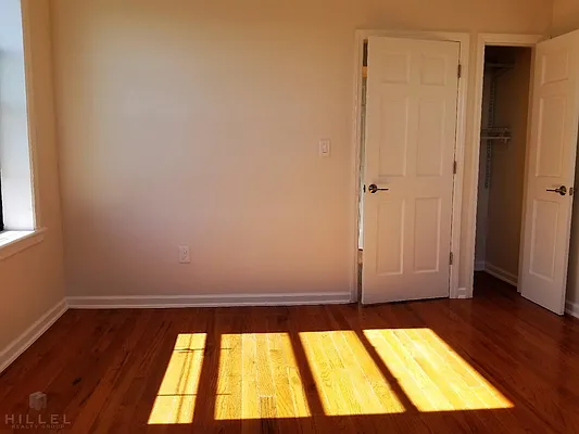 Rented by Hillel Realty Group | media 5