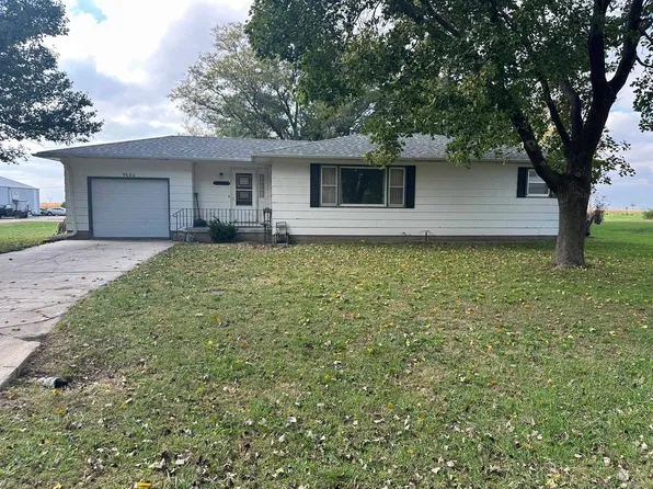 9680 S Brown Ave, Holstein, NE 68950