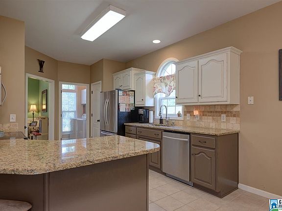 2nd image of 4669 Northridge Dr