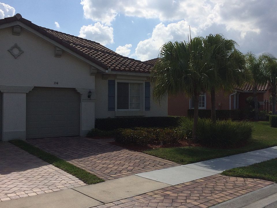 1st image of 6490 Oxford Cir