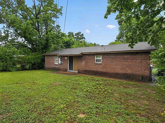 2nd image of 4324 Falcon Dr