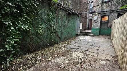 Rented by HOLTON REAL ESTATE INC.