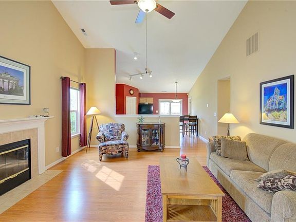 5th image of 10625 Aspen Dr