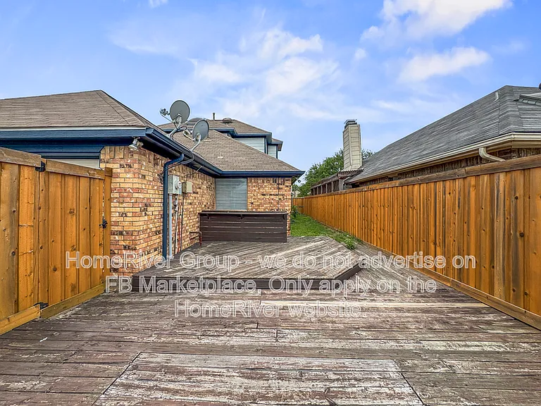 3315 Sara Dr — Photo 16