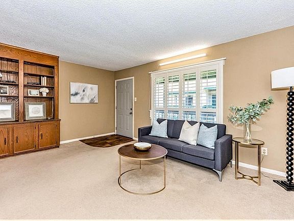 2nd image of 1516 Bay Area Blvd APT H-6