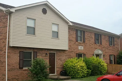 124 Maple Hill Dr #DR4 Photo 1 124 Maple Hill Dr #DR4 Photo 1