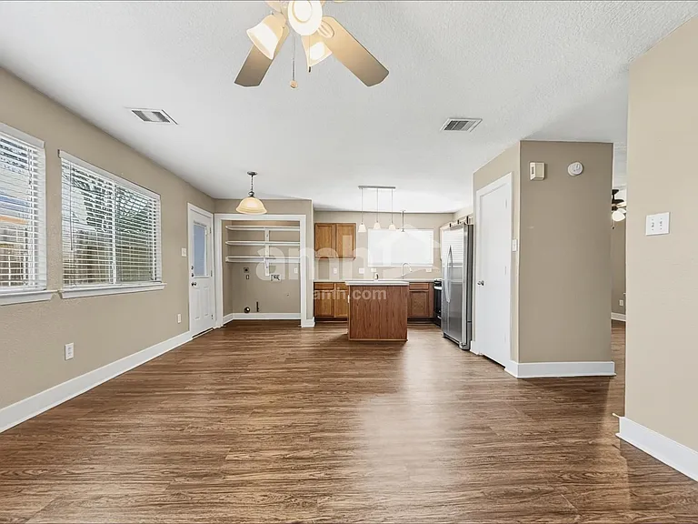 19934 Crested Hill Ln — Photo 7