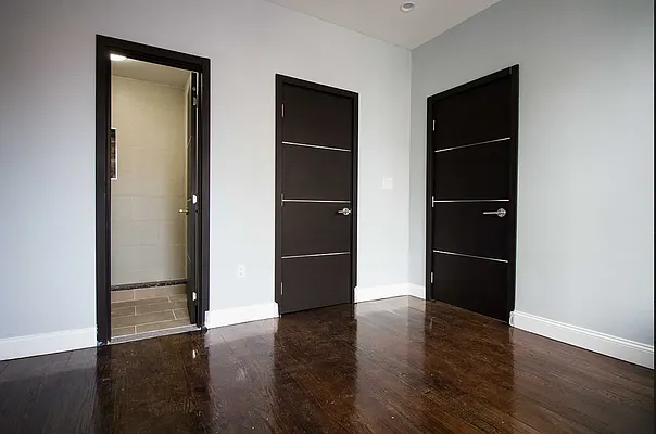 Rented by NY Living Solutions | media 14