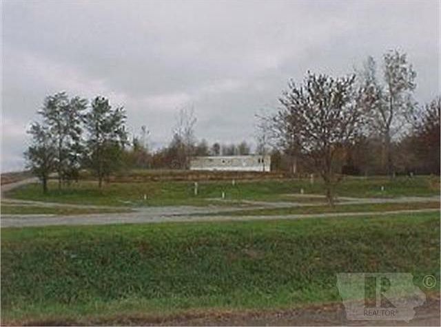 2nd image of 10580 Field Ave