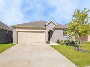 11433 Alpine Springs Dr, Aubrey, TX 76227
