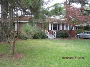 5546 Woodbine Rd, Norfolk, VA 23502