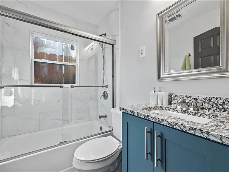 2659 Glenvalley Dr #B — Photo 22