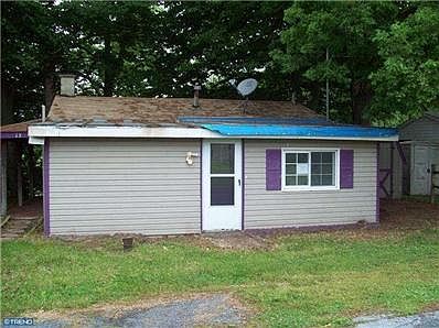 1st image of 13 Shady Cabin Cir
