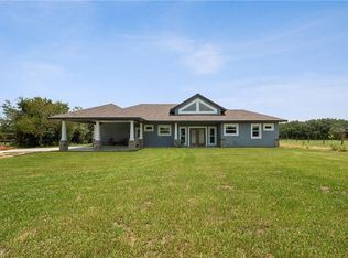 37200 Calhoun Rd, Eustis, FL 32736