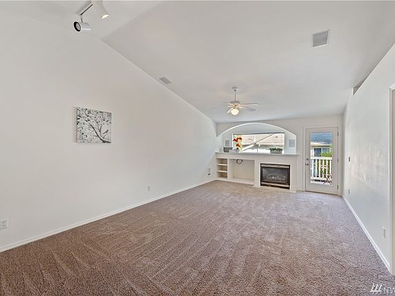Enjoy Open Concept Living all on One Floor. Perfect for Entertaining Guests! 