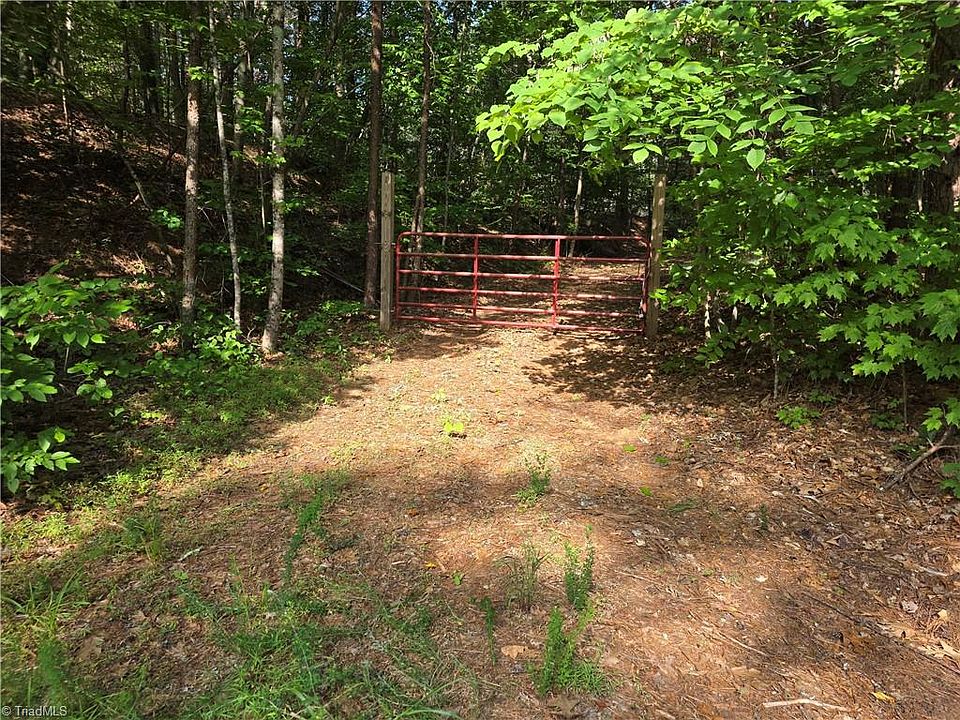 1st image of Xx 31.85 Ac Hampton Rd