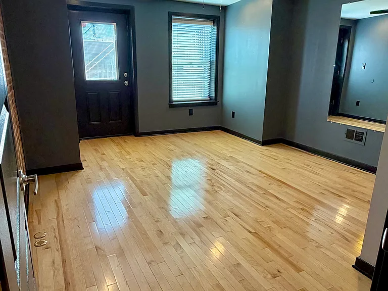 Rear bedroom