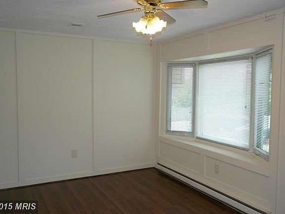 3rd image of 28 W Orndorff Dr