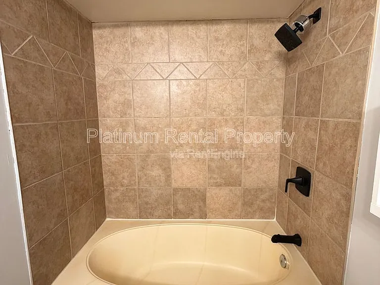 2870 Pharr Court South NW #503 — Photo 25