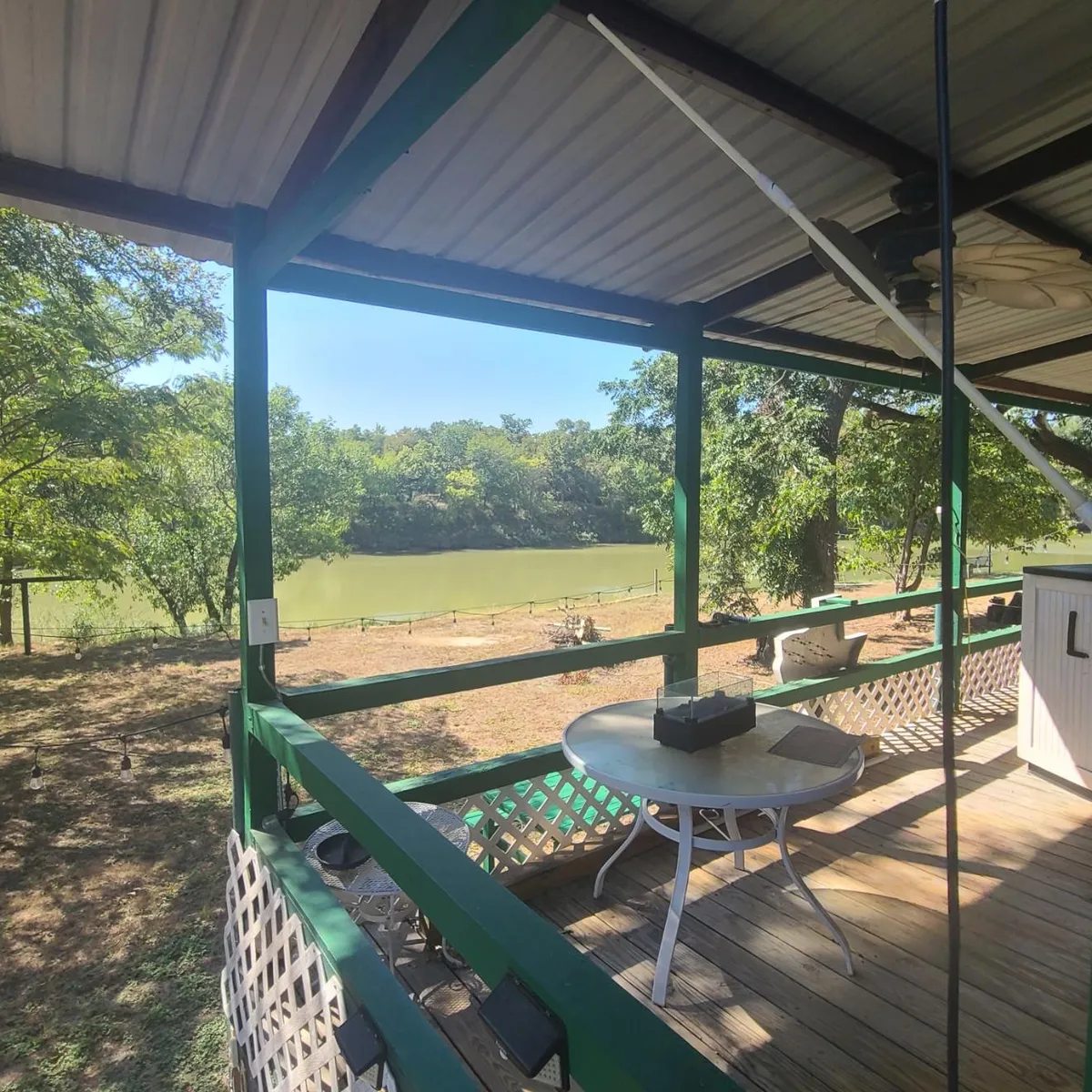 Large porch with view of the Brazos River. You can have large parties on this deck, - 133 Chavez Trl