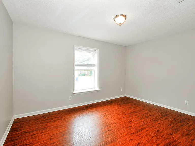 4378 Bunker Hill Dr — Photo 13