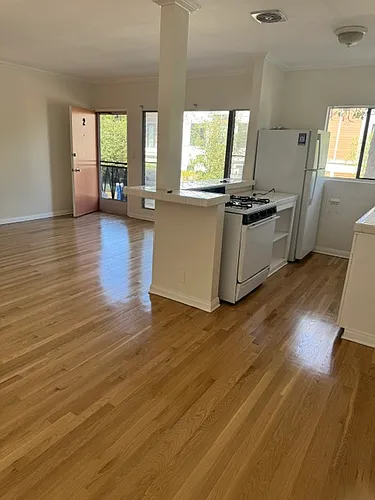 1229 N Spaulding Ave #2 Photo 1
