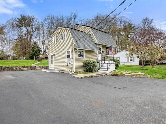 2nd image of 15 Waterman Rd