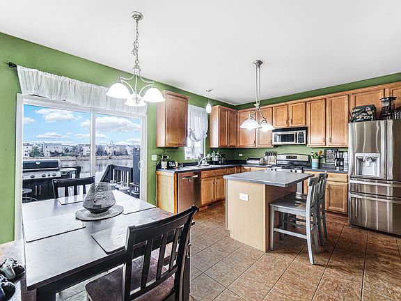 4th image of 25106 Wright Ln