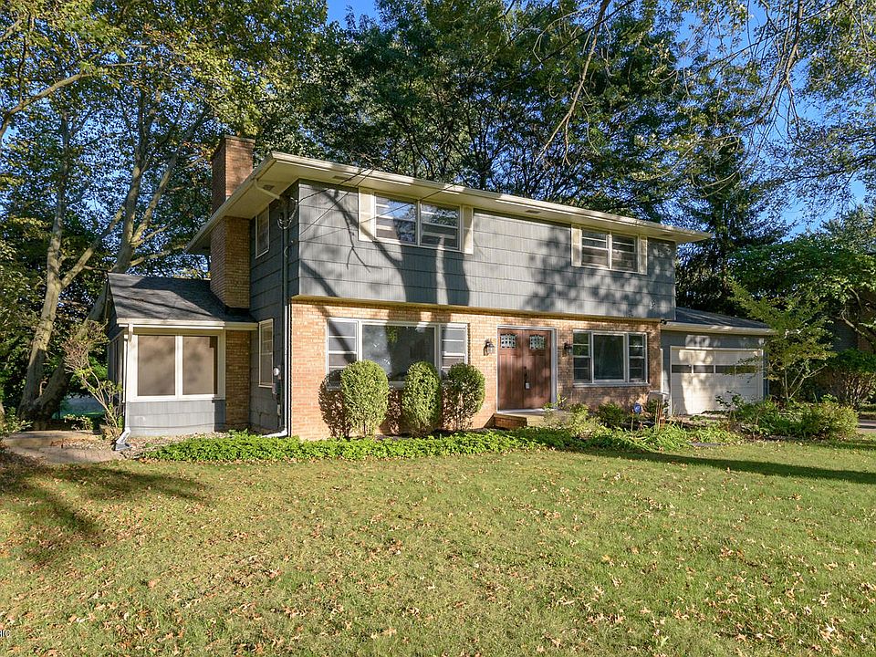 1st image of 5111 Woodmont Dr