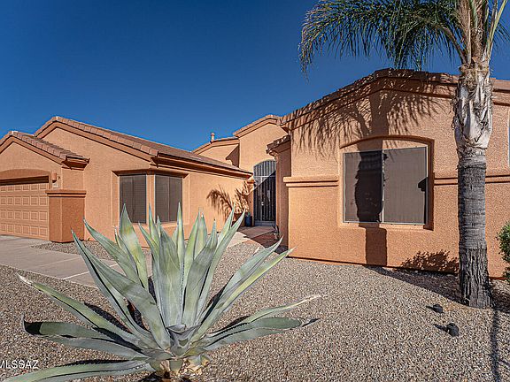 3rd image of 463 W Calle Artistica